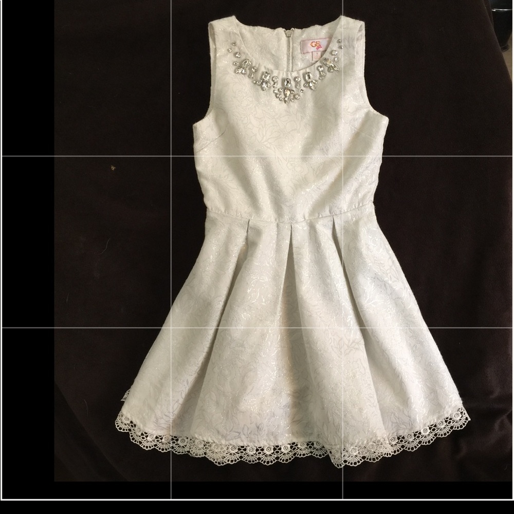 Cream GB Girls Dress size 6 with Jewels